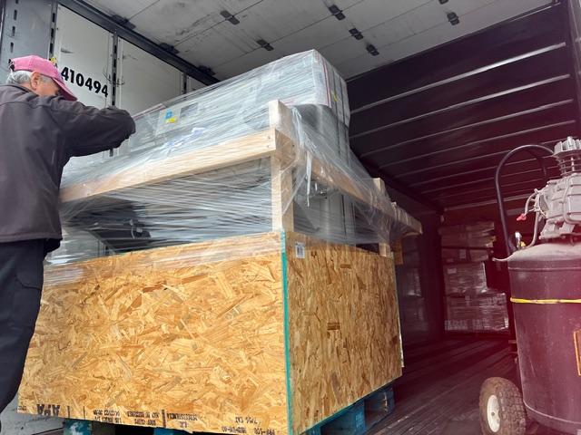 Custom Pallet company in Fort Worth providing crating and packaging services