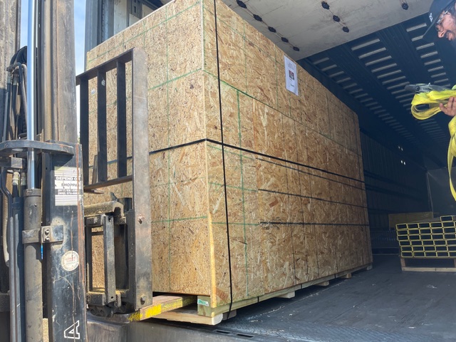 AA&D Crating - Custom crating and packaging services in Fort Worth for heavy-duty industrial cargo